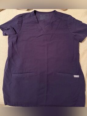 Figs Casama scrub top Purple Shadow Size S